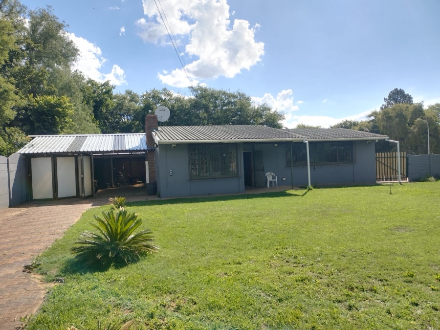 3 Bedroom Property for Sale in Sasolburg Ext 15 Free State